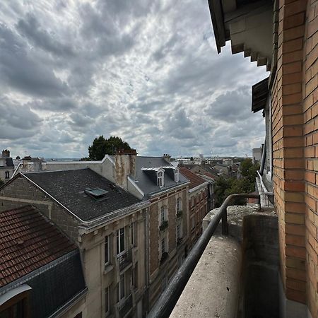 Faro, Vue Sur La Cathedrale Reims Exterior foto