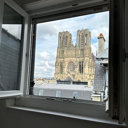 Faro, Vue Sur La Cathedrale Reims Exterior foto